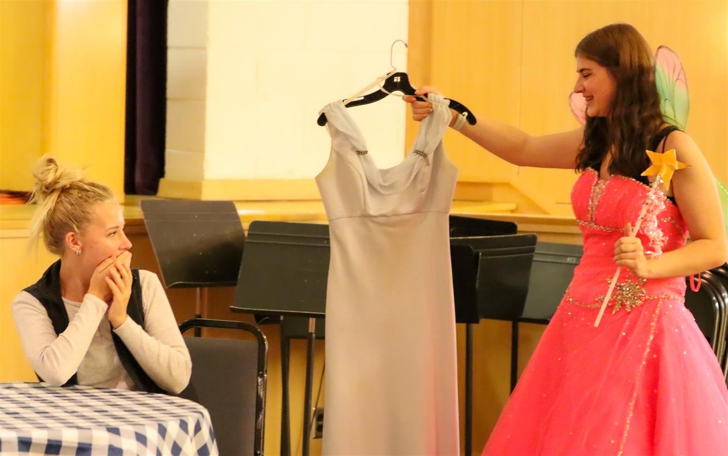  Hannibal High School seniors rehearse a scene from the upcoming fall play