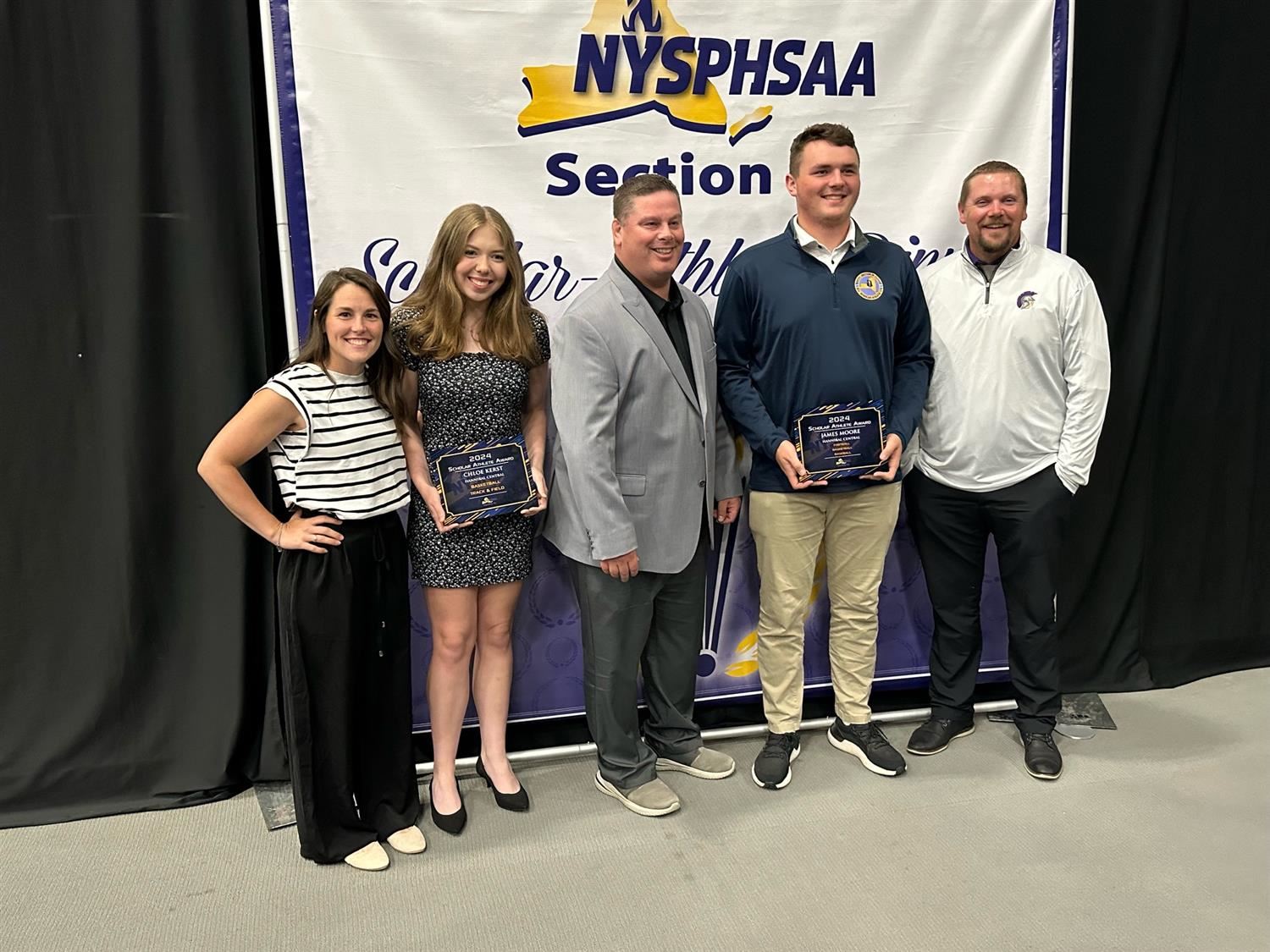  coach Rider,Chloe Kerst, Coach Kitts, James Moore and Coach Meyer